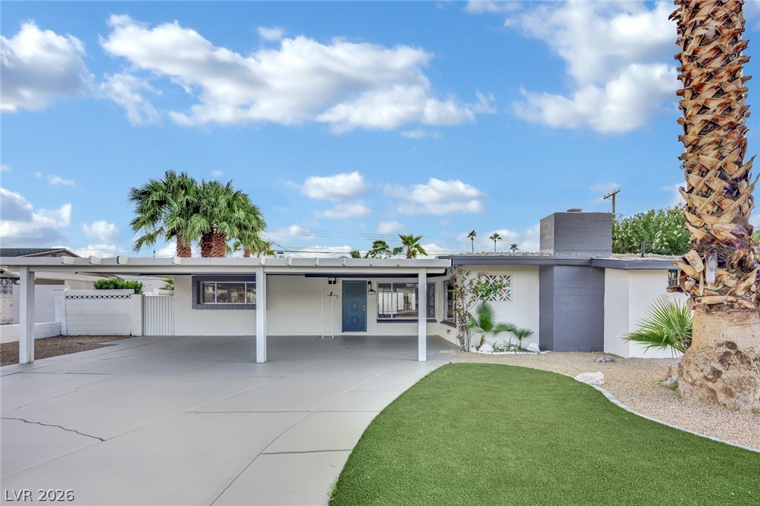 2325 Sombrero Drive