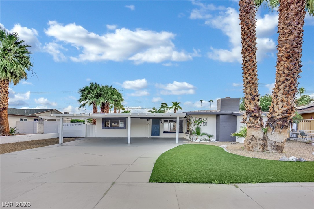 2325 Sombrero Drive