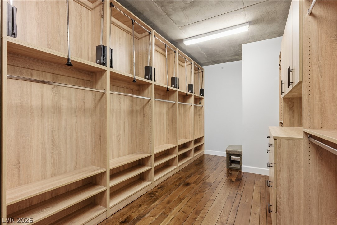 360 East Desert Inn Road 607