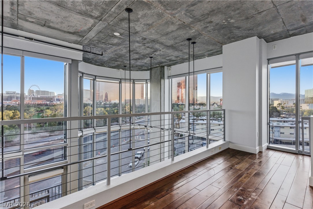 360 East Desert Inn Road 607