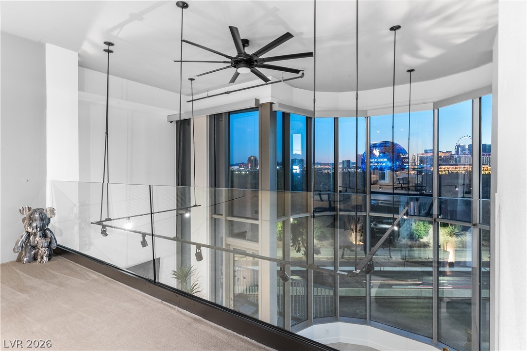 360 East Desert Inn Road 807