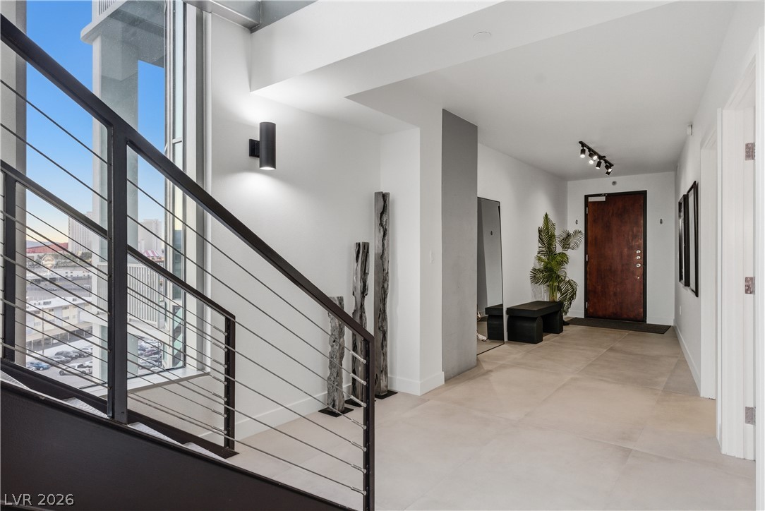 360 East Desert Inn Road 807