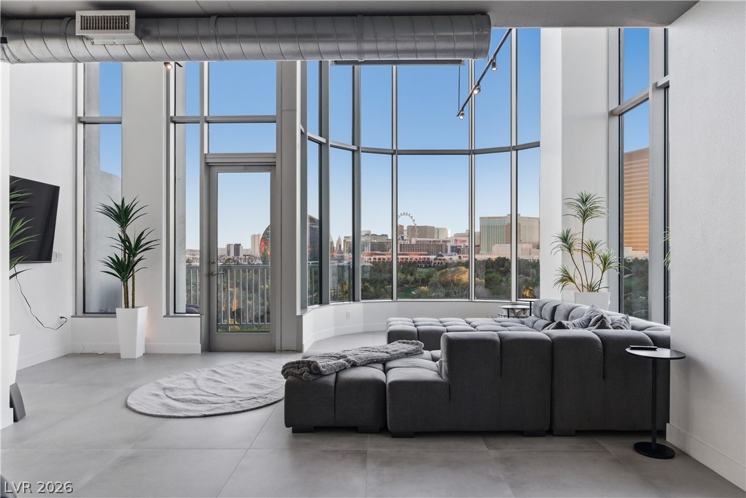 360 East Desert Inn Road 807