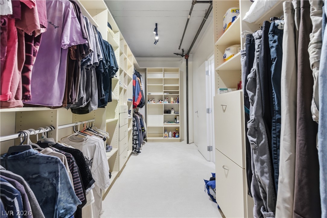 360 East Desert Inn Road 807