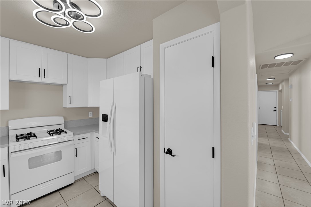 2433 Cliffwood Drive