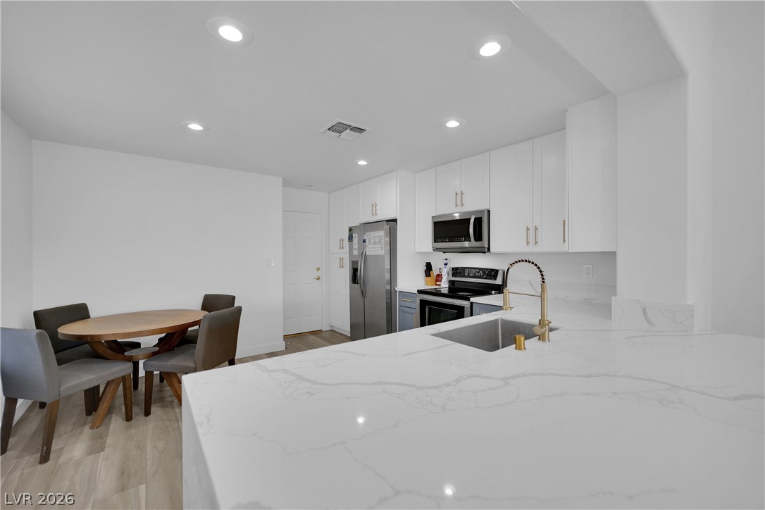 6940 Emerald Springs Lane