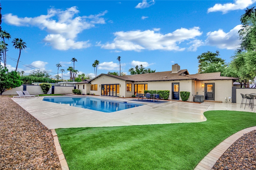 1244 Park Circle