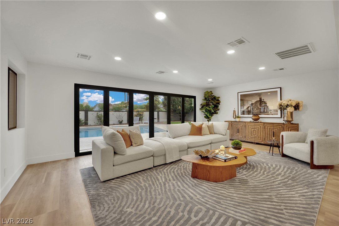 1244 Park Circle
