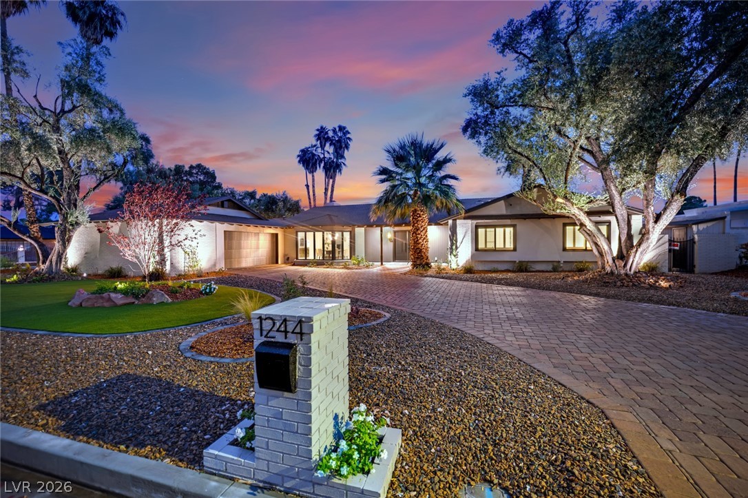 1244 Park Circle