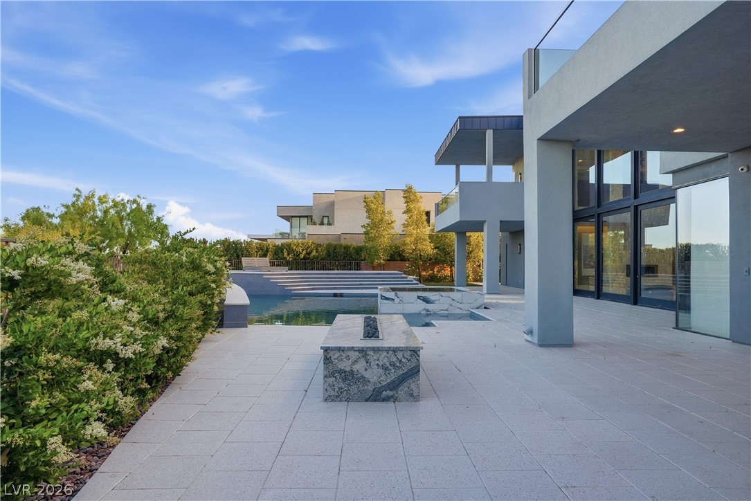 98 Sun Glow Lane