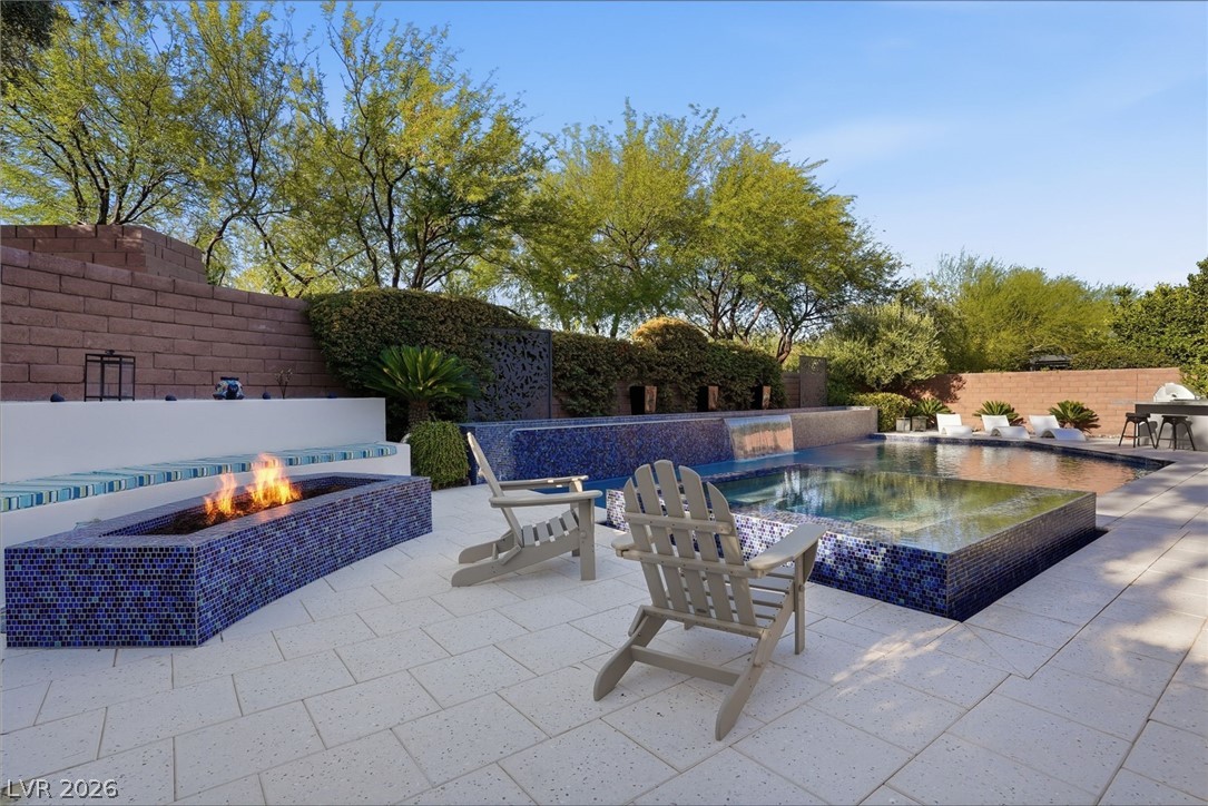 47 Moonfire Drive