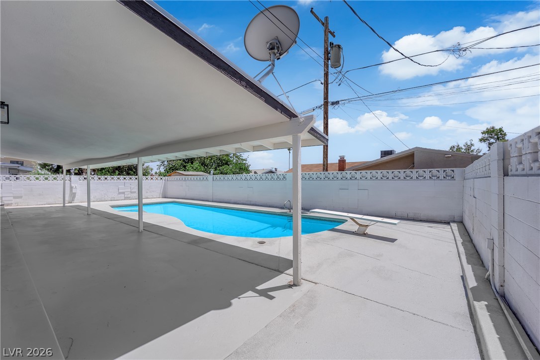 1524 Bonita Avenue