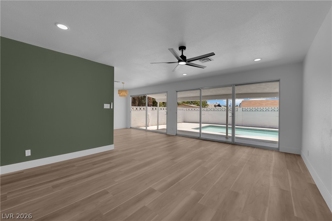 1524 Bonita Avenue