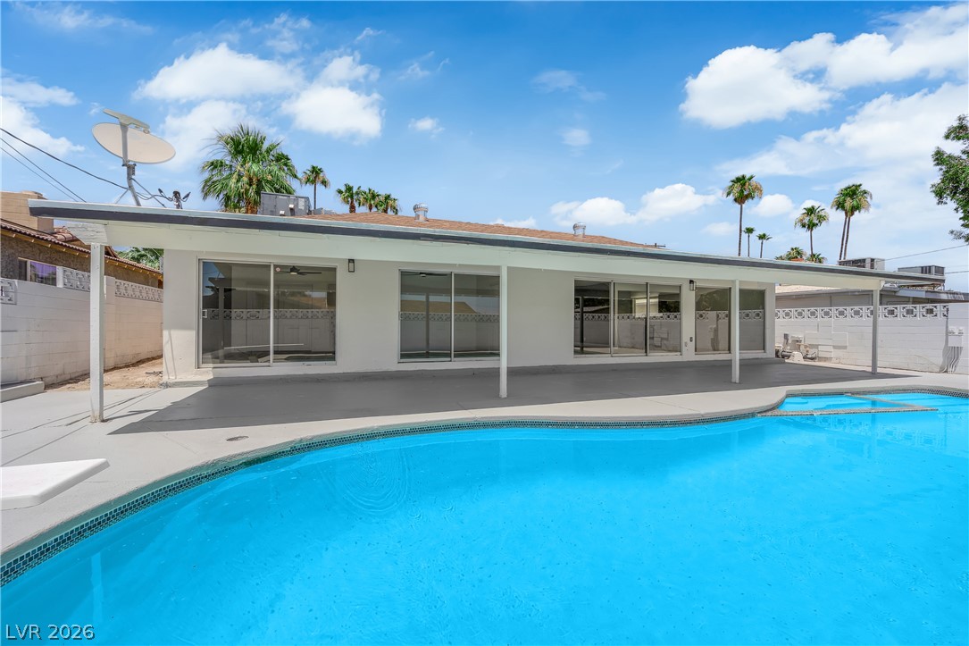 1524 Bonita Avenue