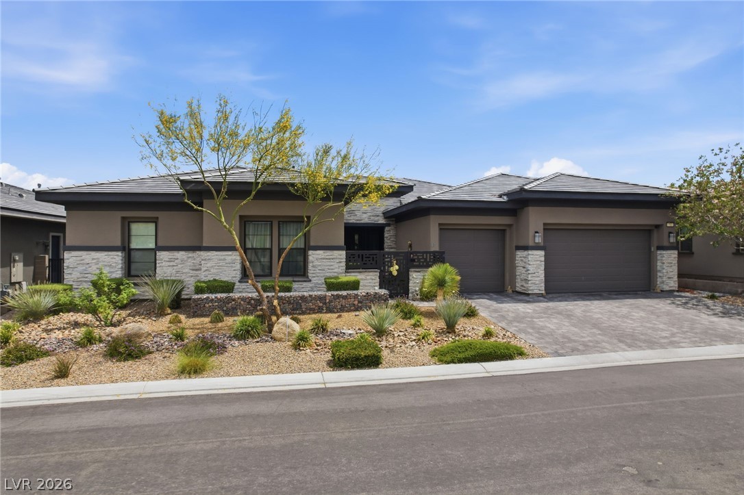 781 Thistle Fairway Street