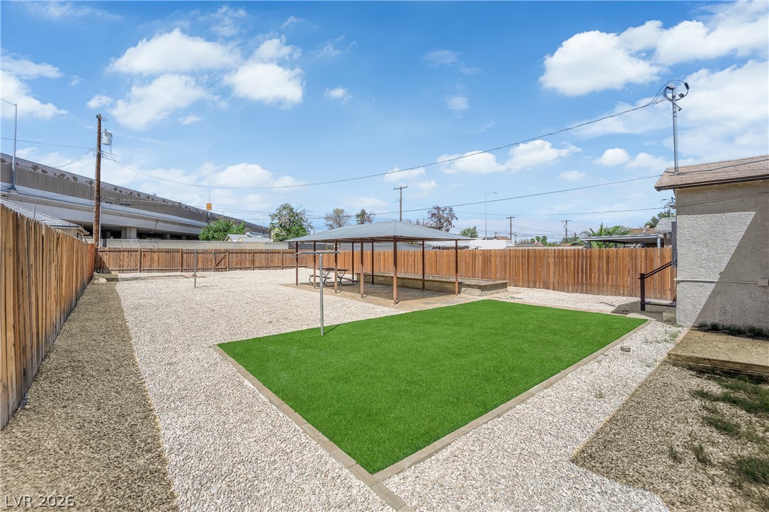433 North 10th Street