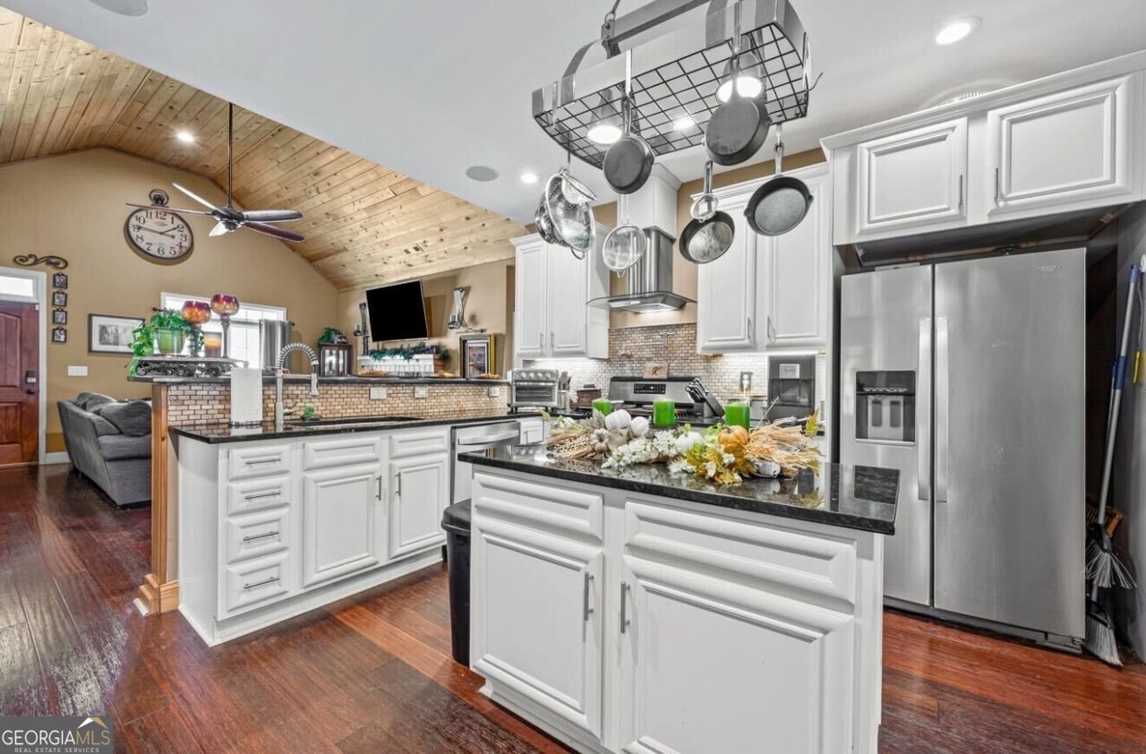 2708 Mariner Way