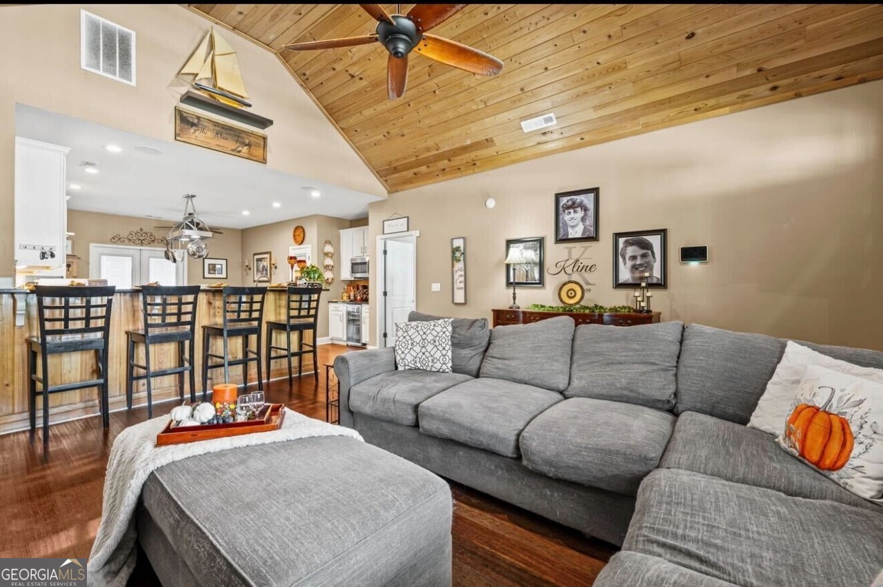 2708 Mariner Way