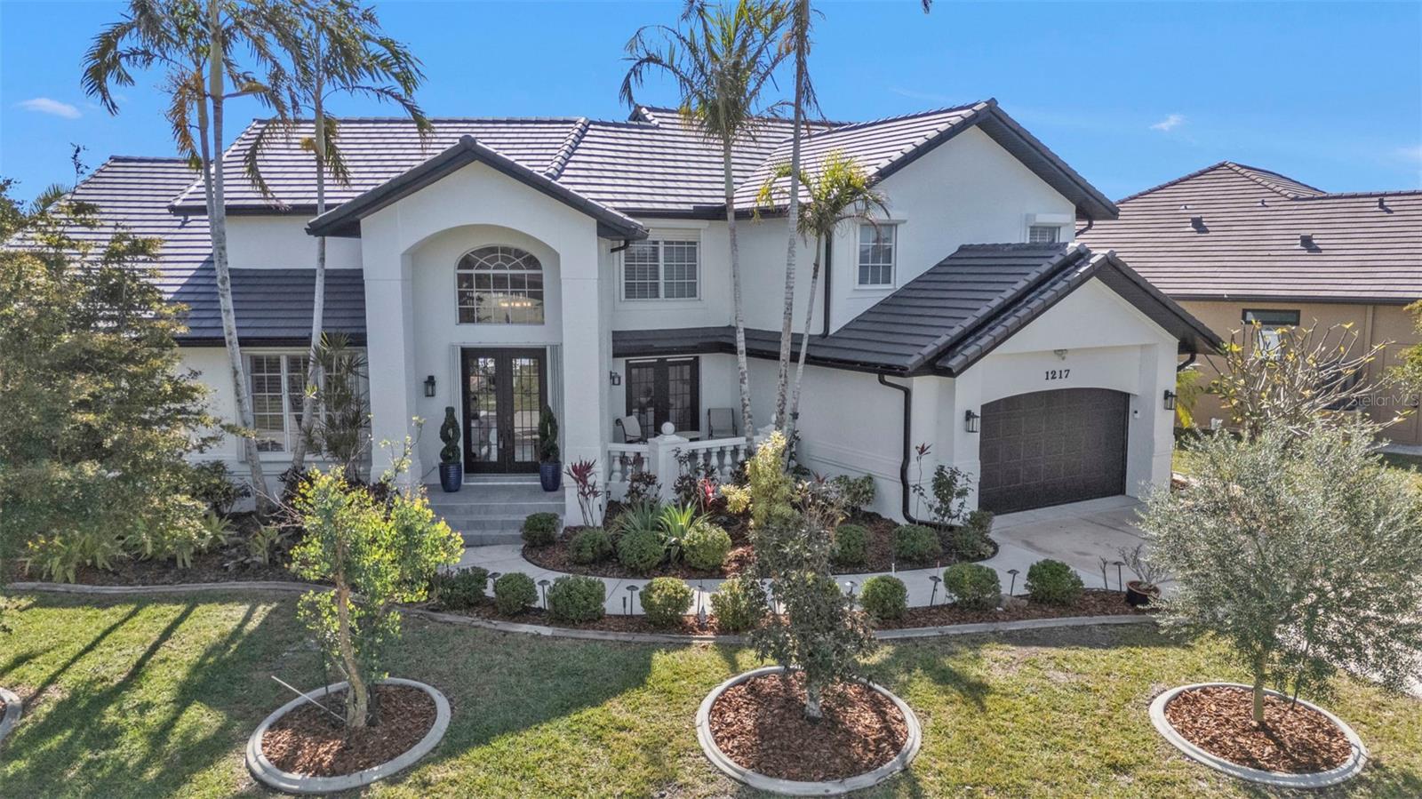 1217 SPOONBILL DR