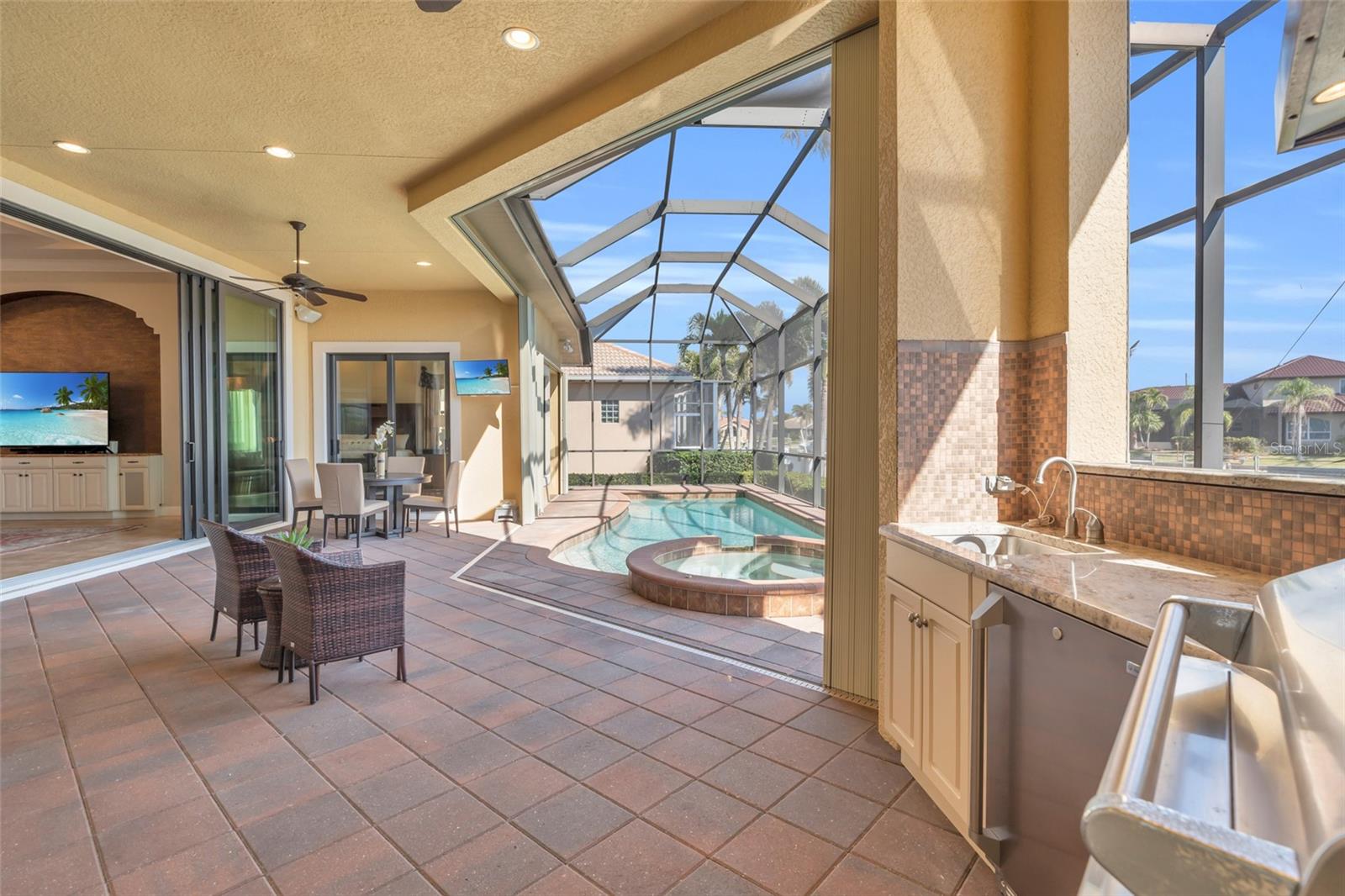 3321 TRIPOLI BLVD
