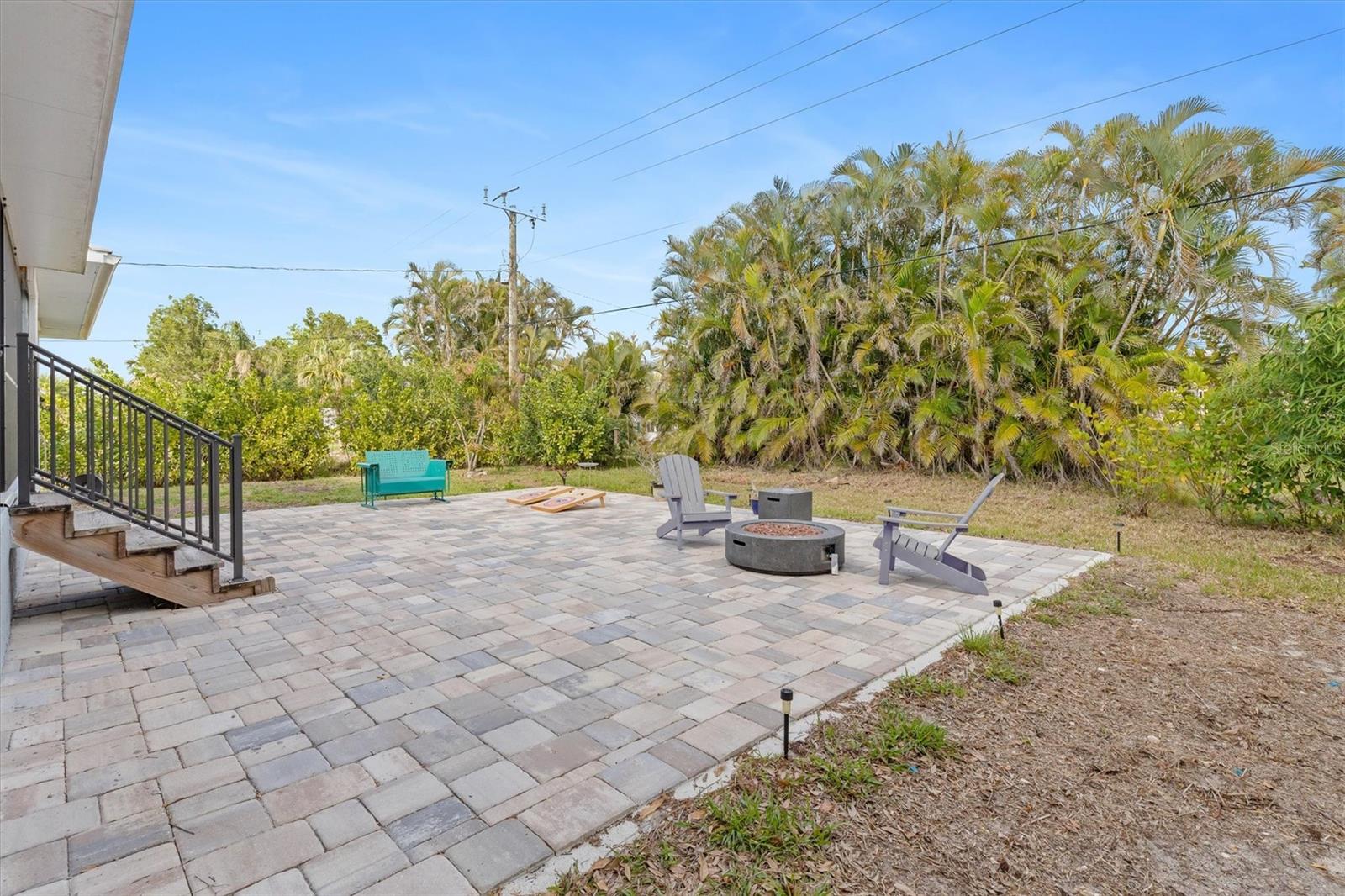 2710 CAMELLIA TER