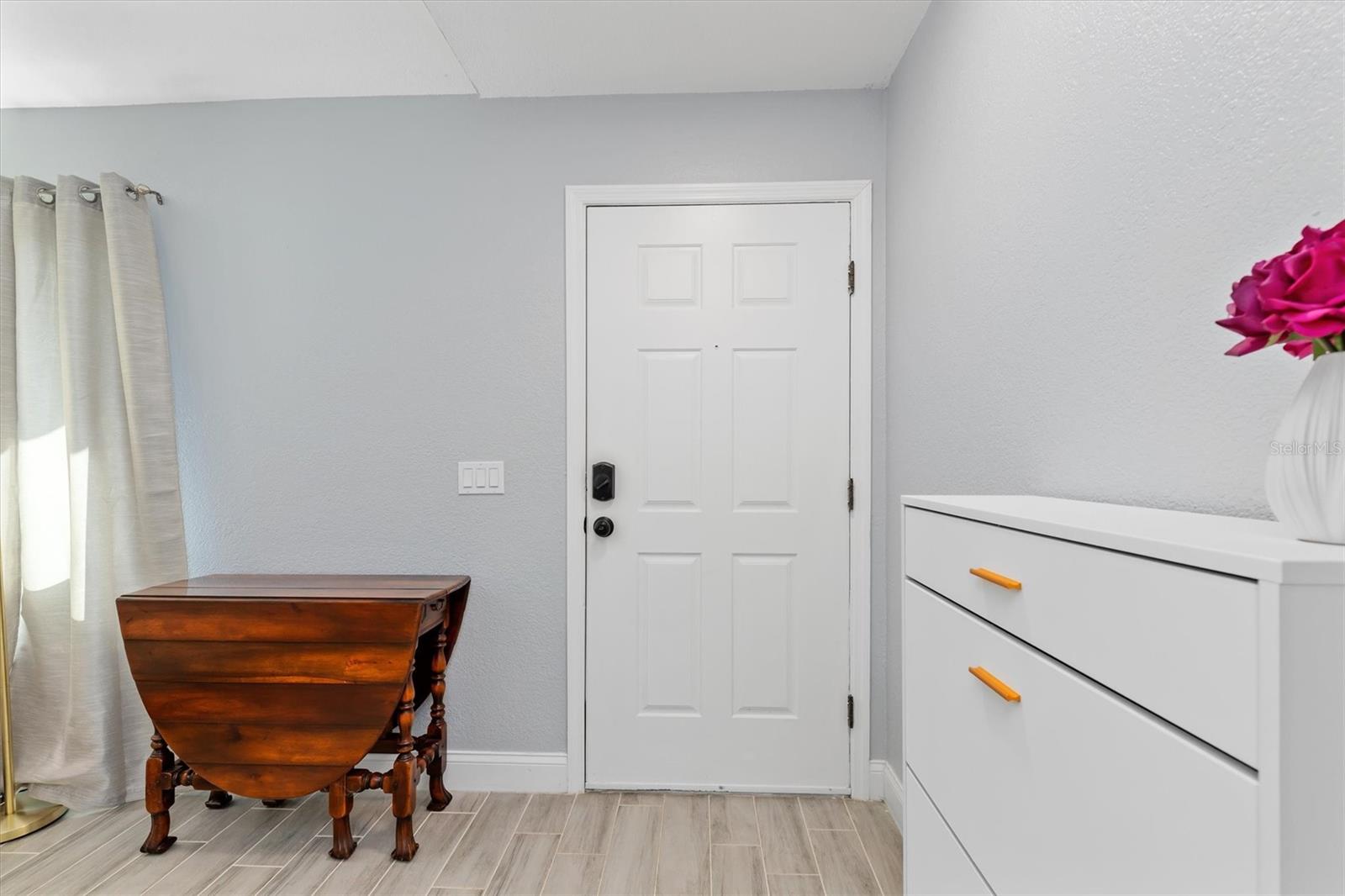 2710 CAMELLIA TER