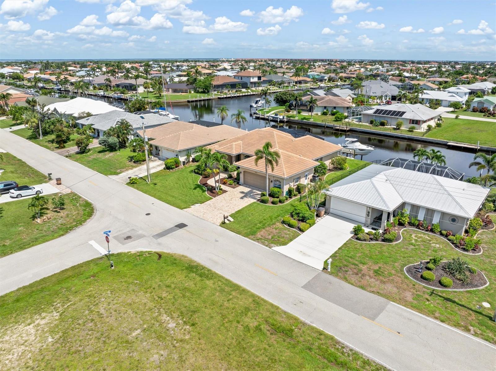 2224 VIA VENETO DR