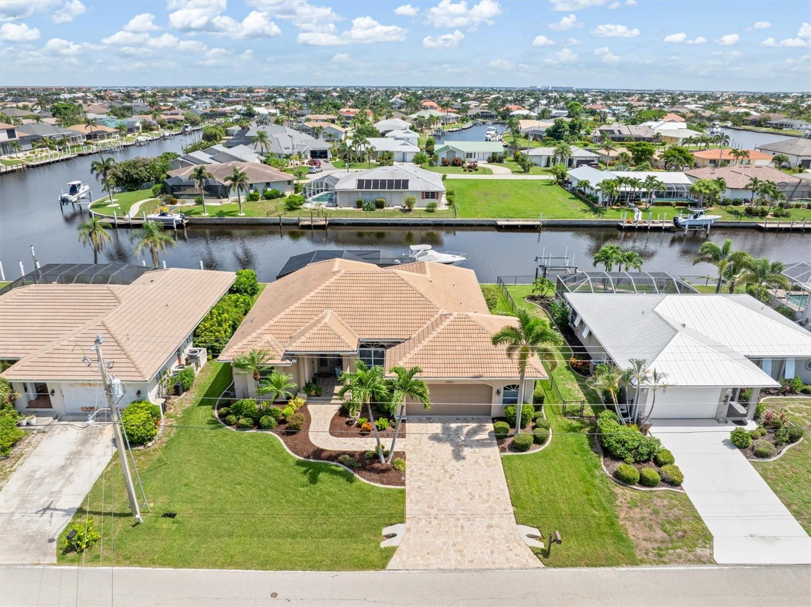 2224 VIA VENETO DR