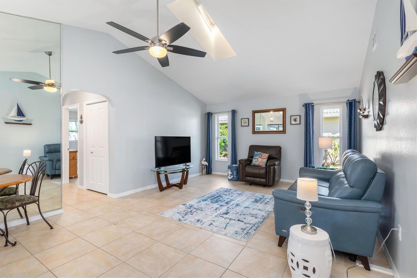 1435 SEA FAN DR