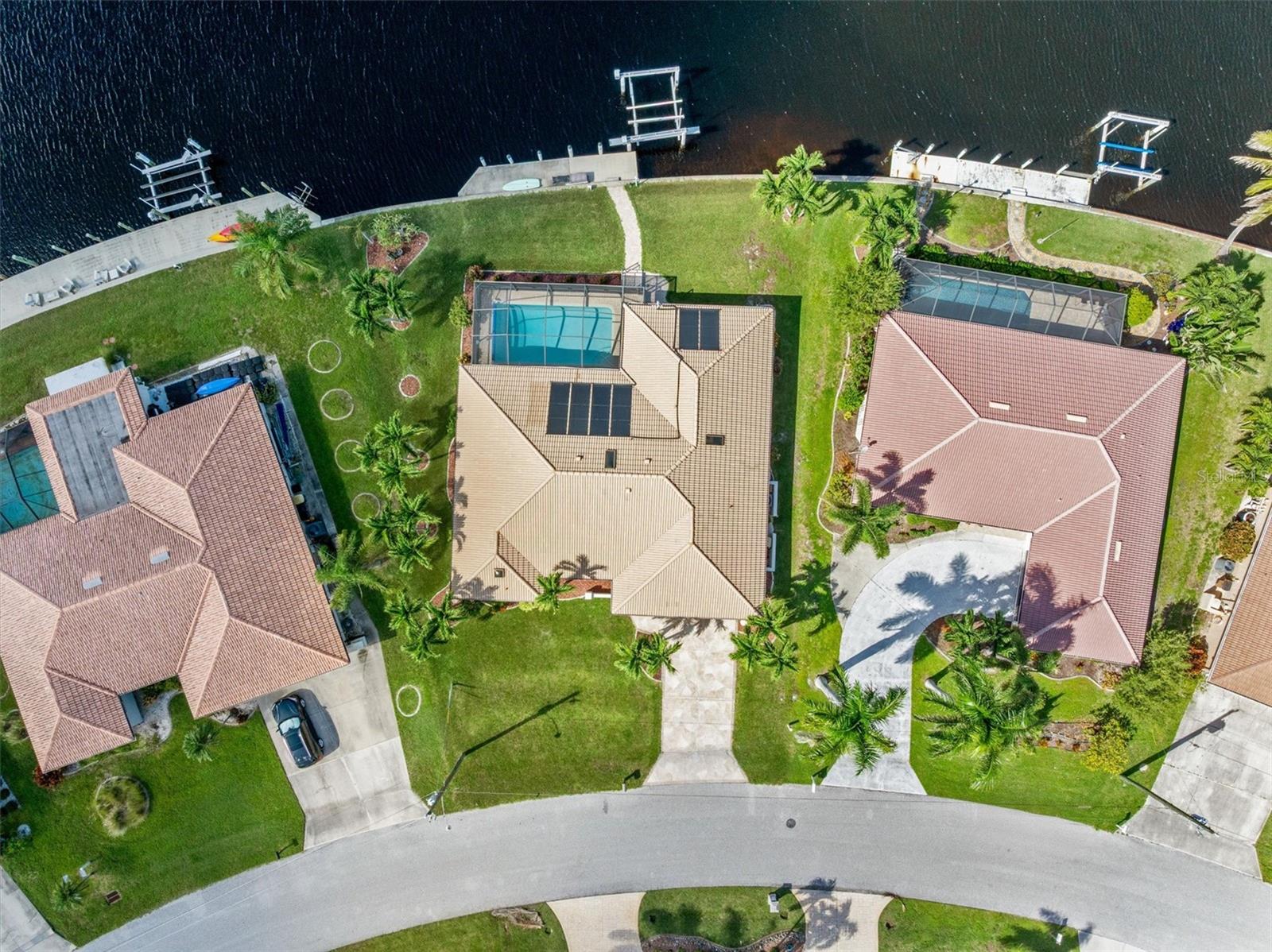 1435 SEA FAN DR