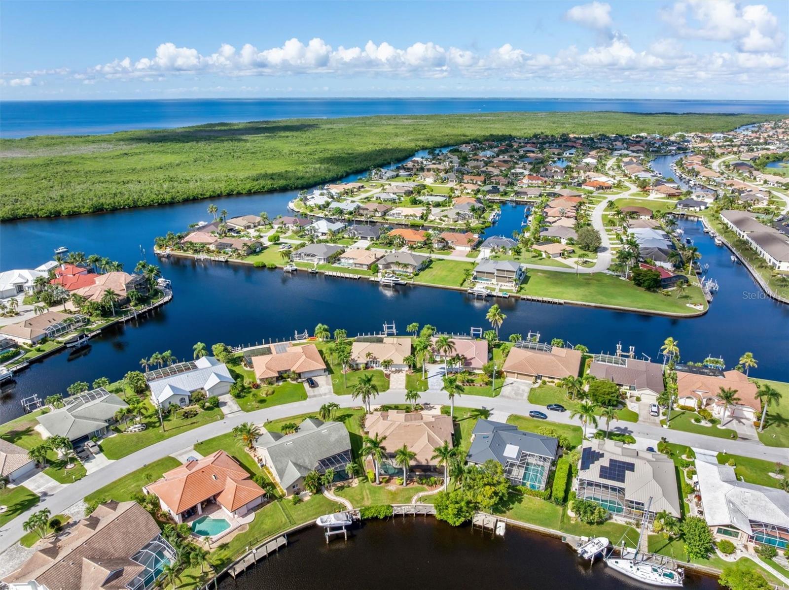 1435 SEA FAN DR