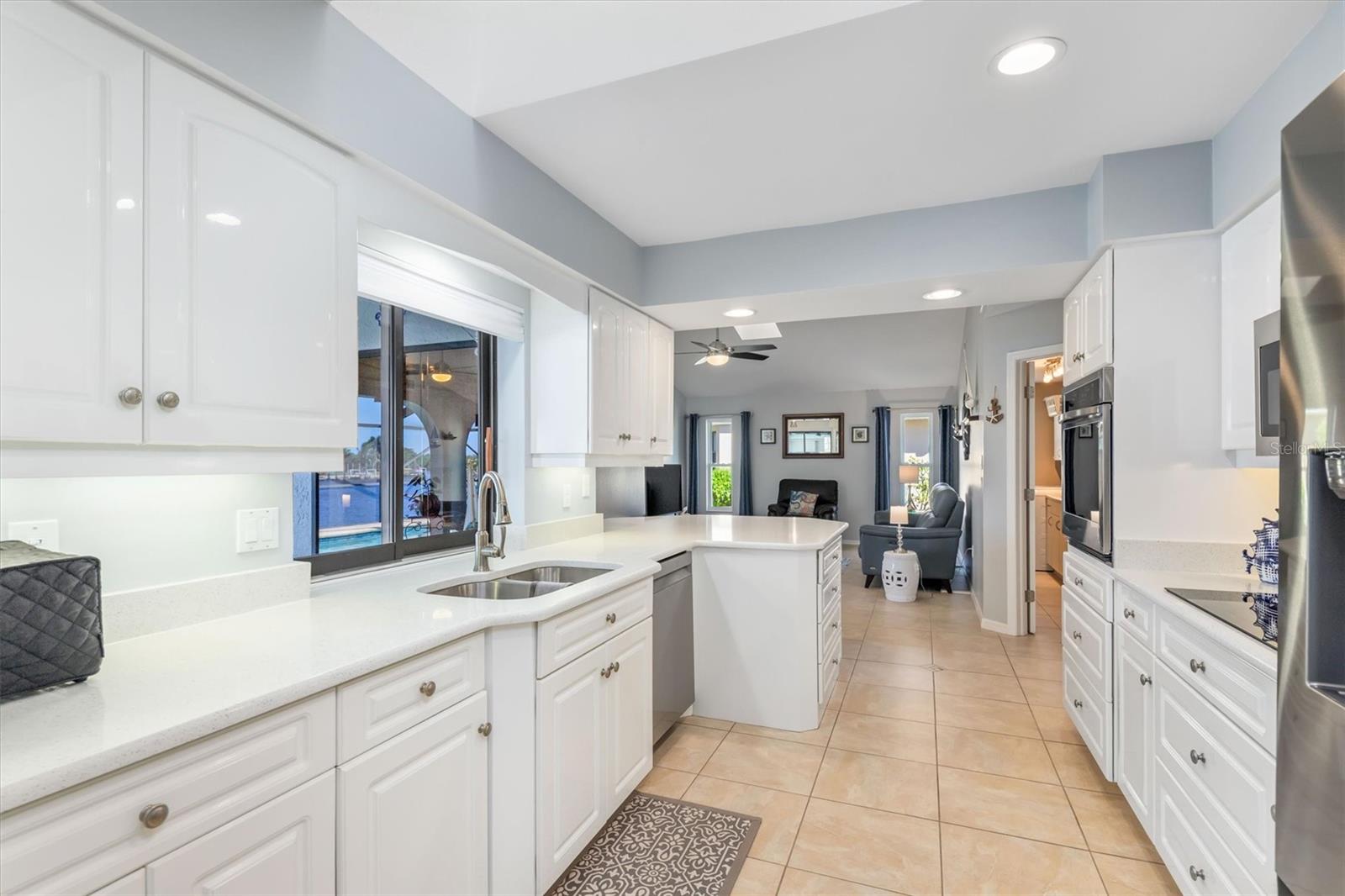 1435 SEA FAN DR