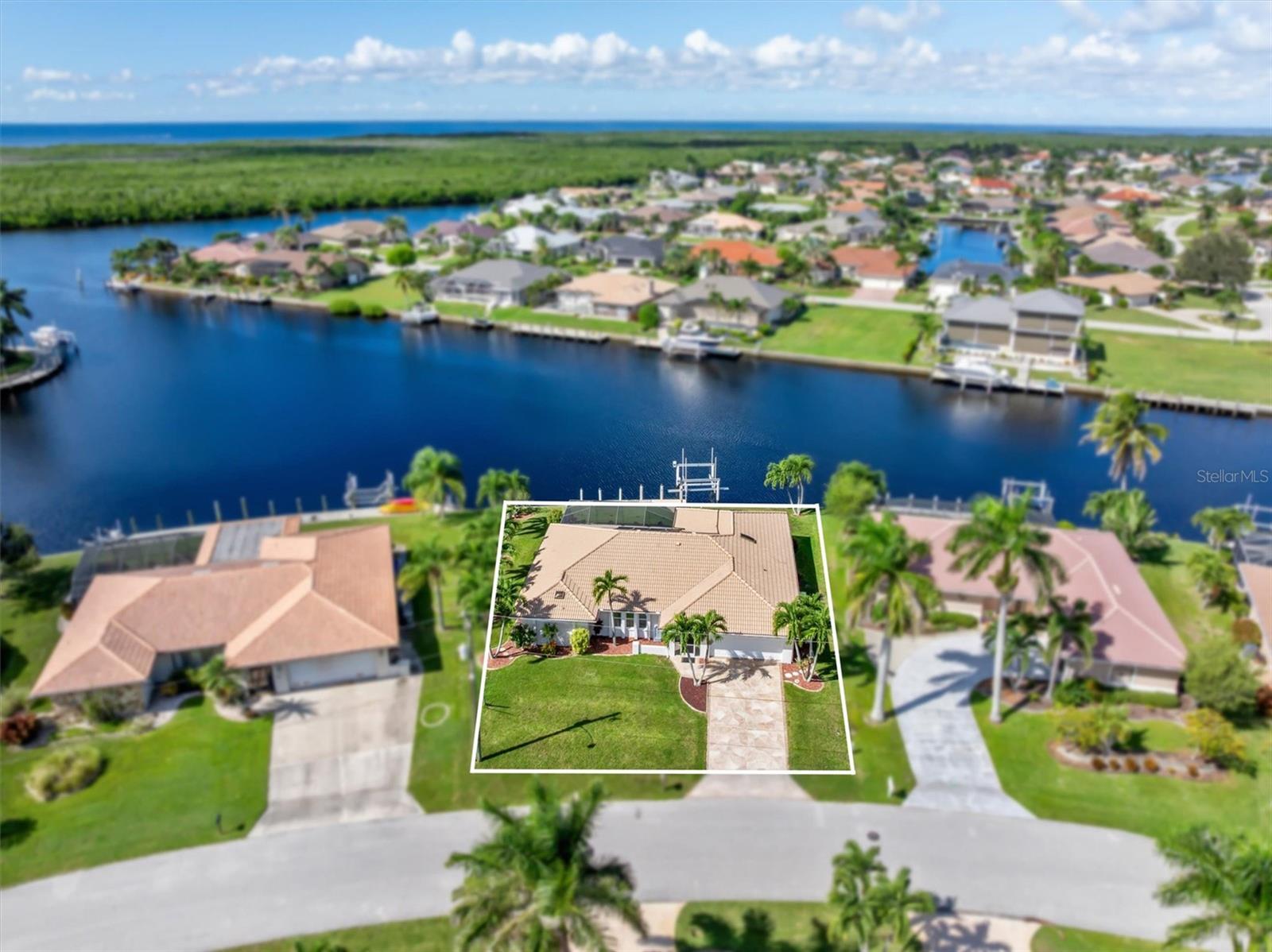 1435 SEA FAN DR