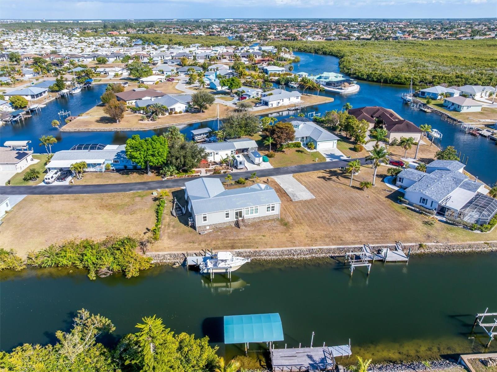 4431 PELICAN POINTE DR