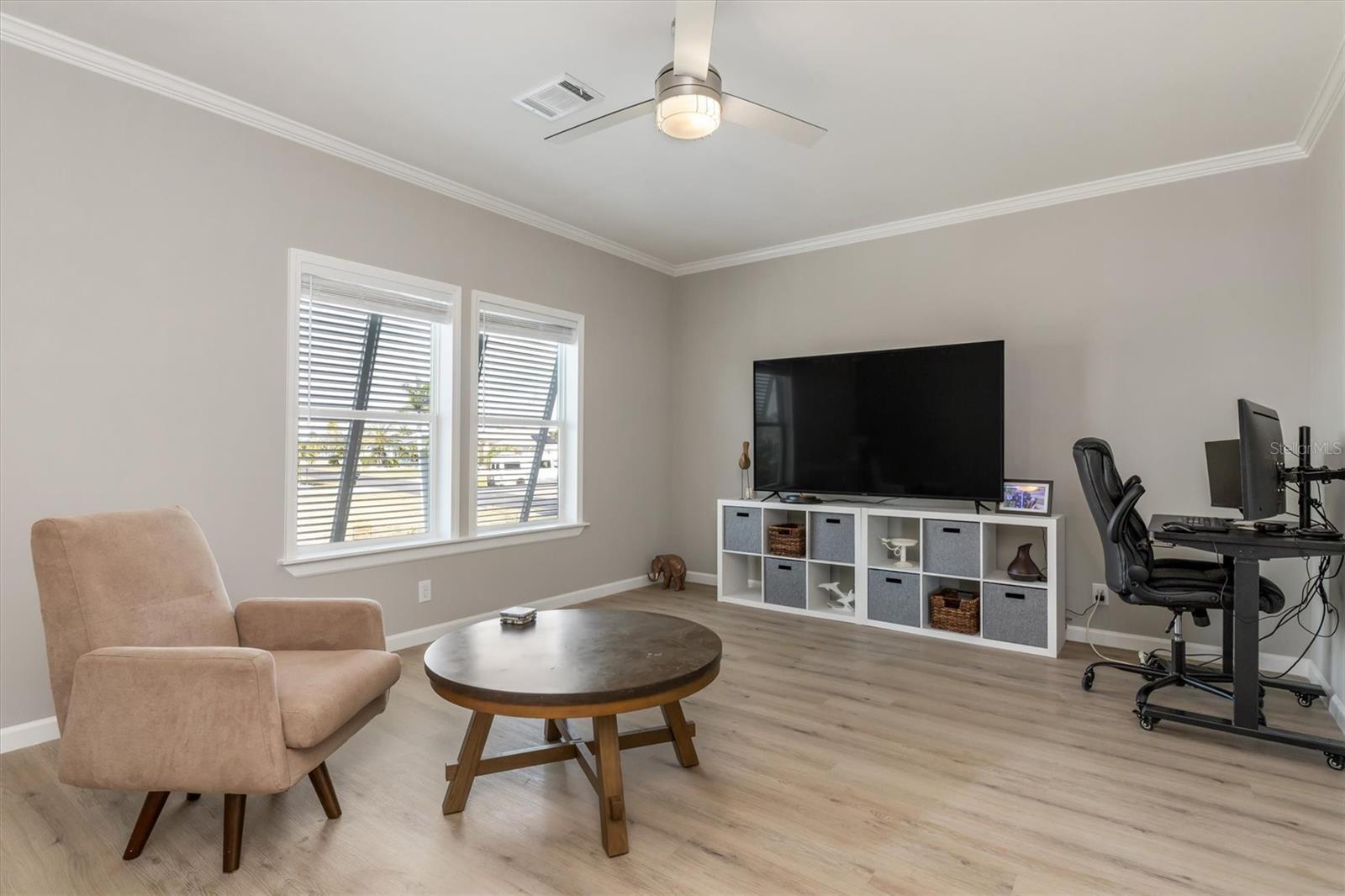 4431 PELICAN POINTE DR