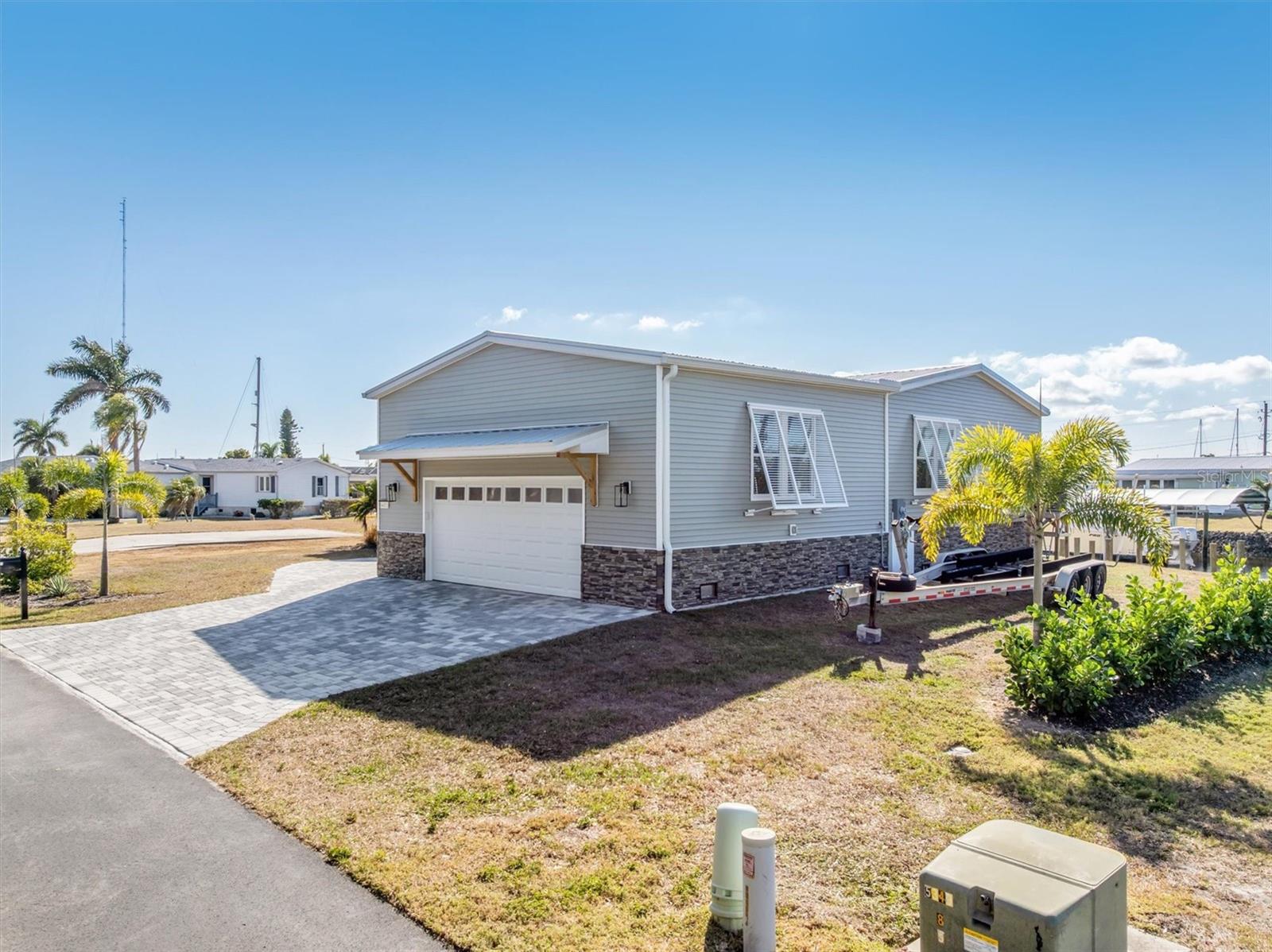 4431 PELICAN POINTE DR