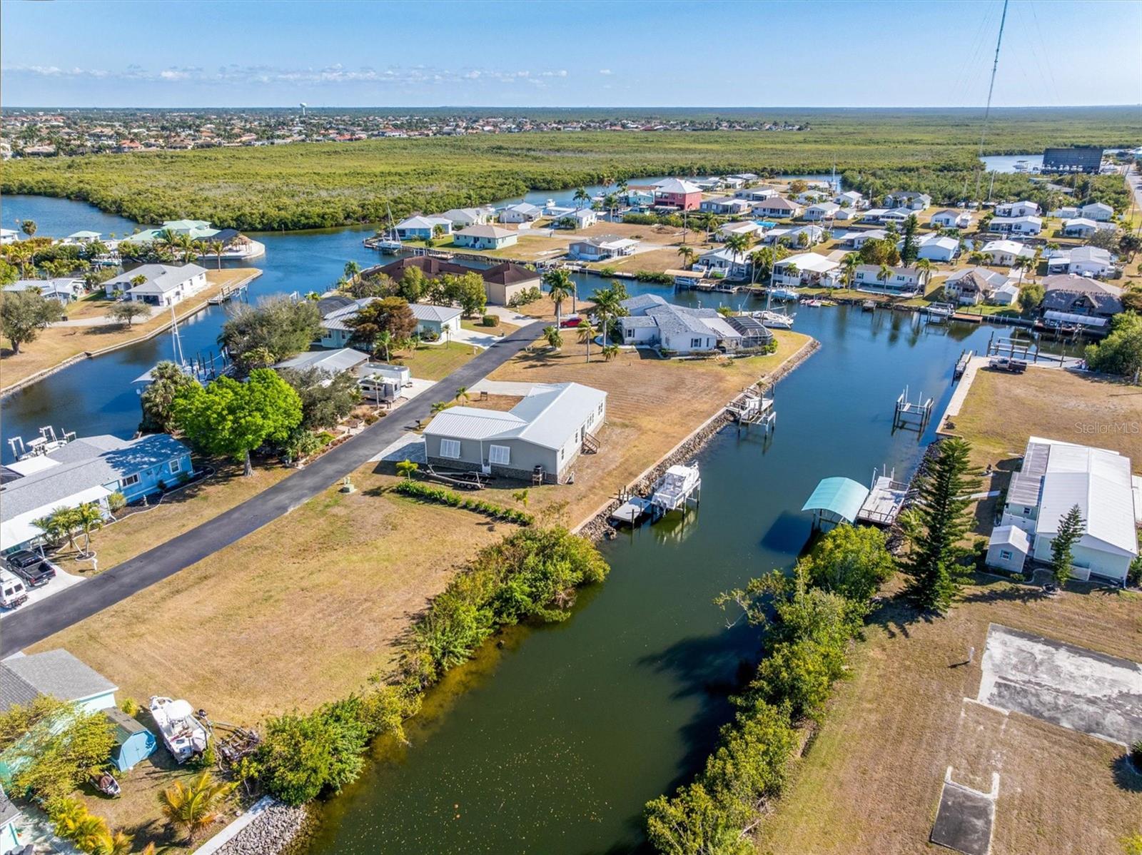 4431 PELICAN POINTE DR