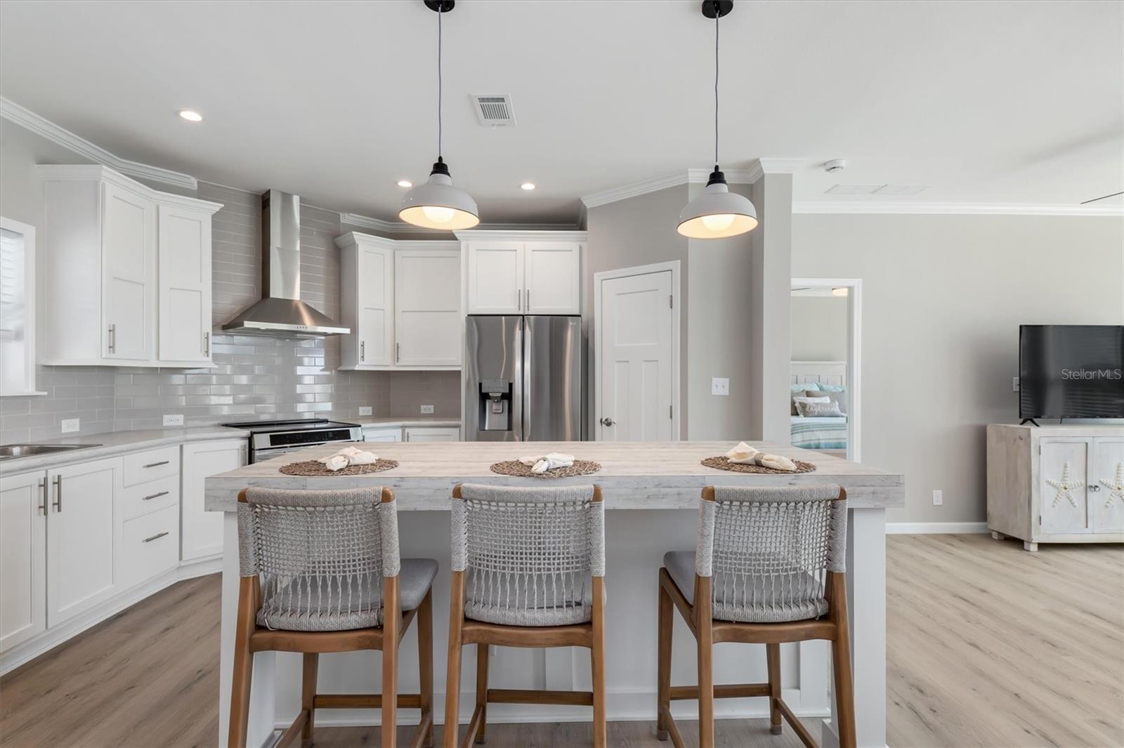 4431 PELICAN POINTE DR