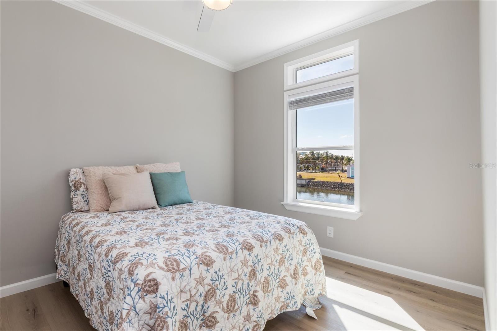 4431 PELICAN POINTE DR