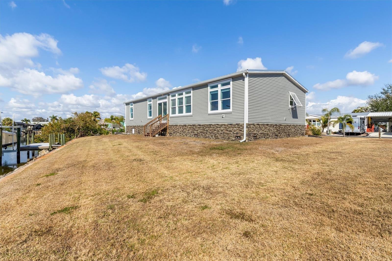 4431 PELICAN POINTE DR