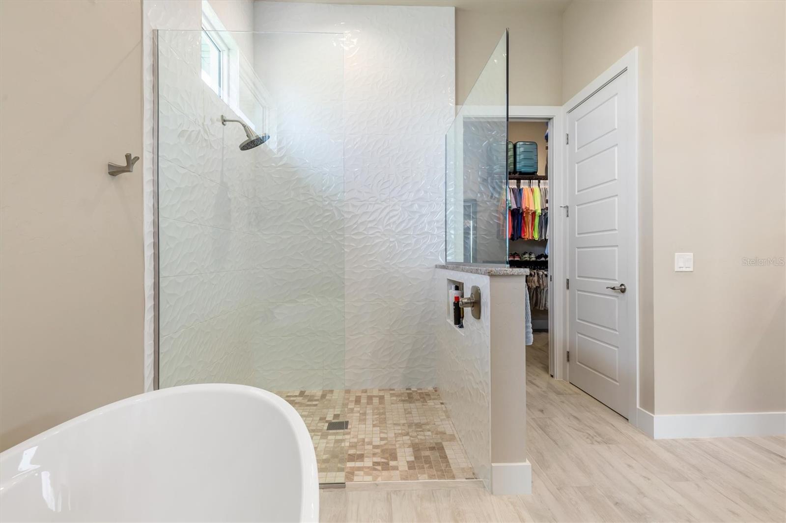 4037 LA COSTA ISLAND CT