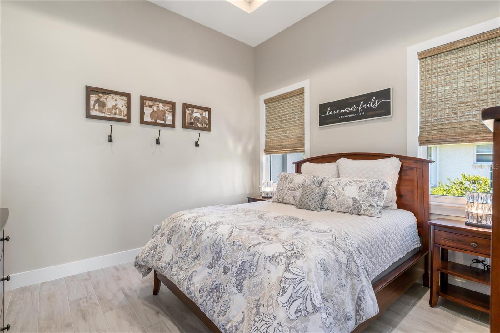 4037 LA COSTA ISLAND CT