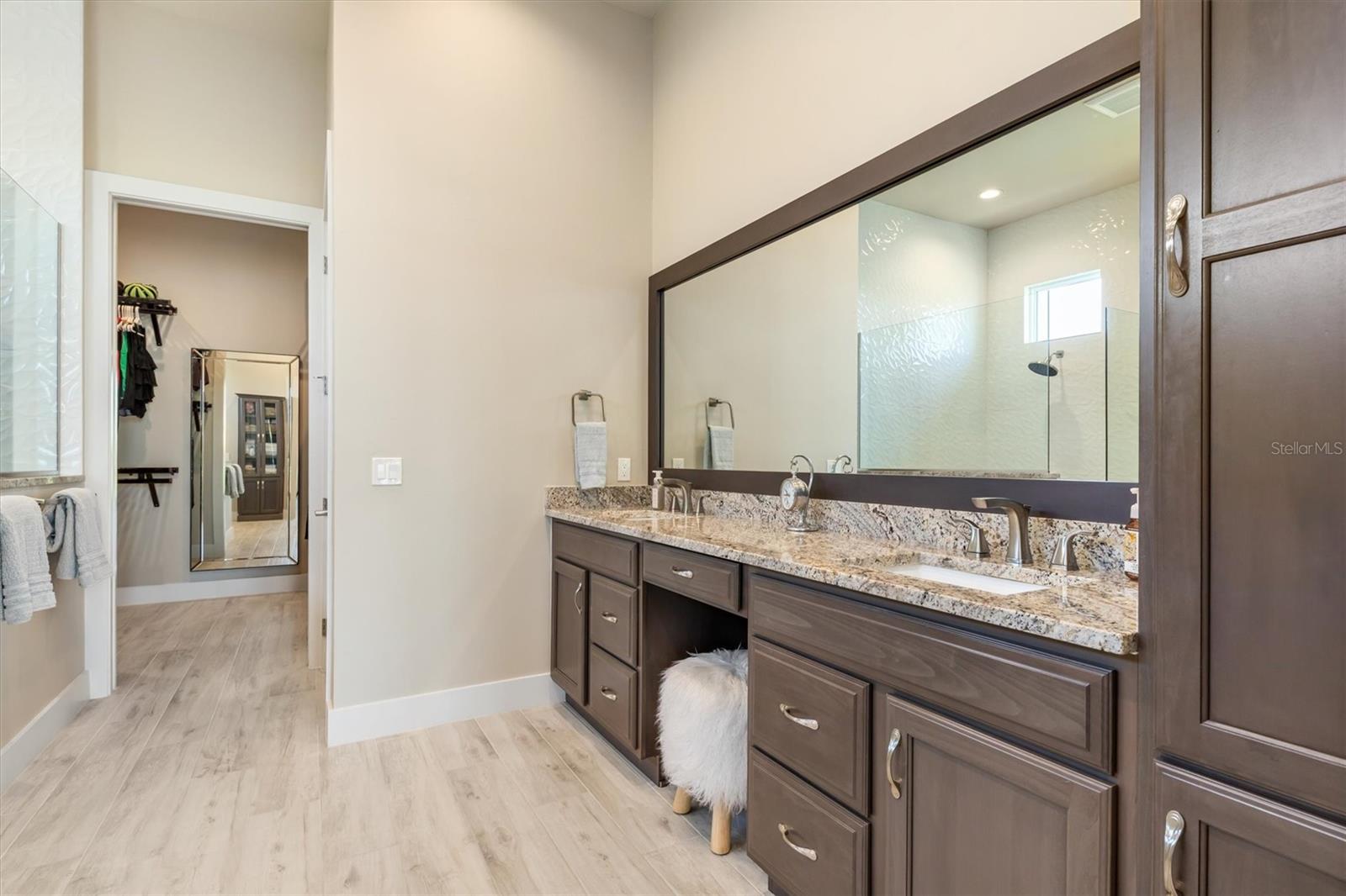 4037 LA COSTA ISLAND CT