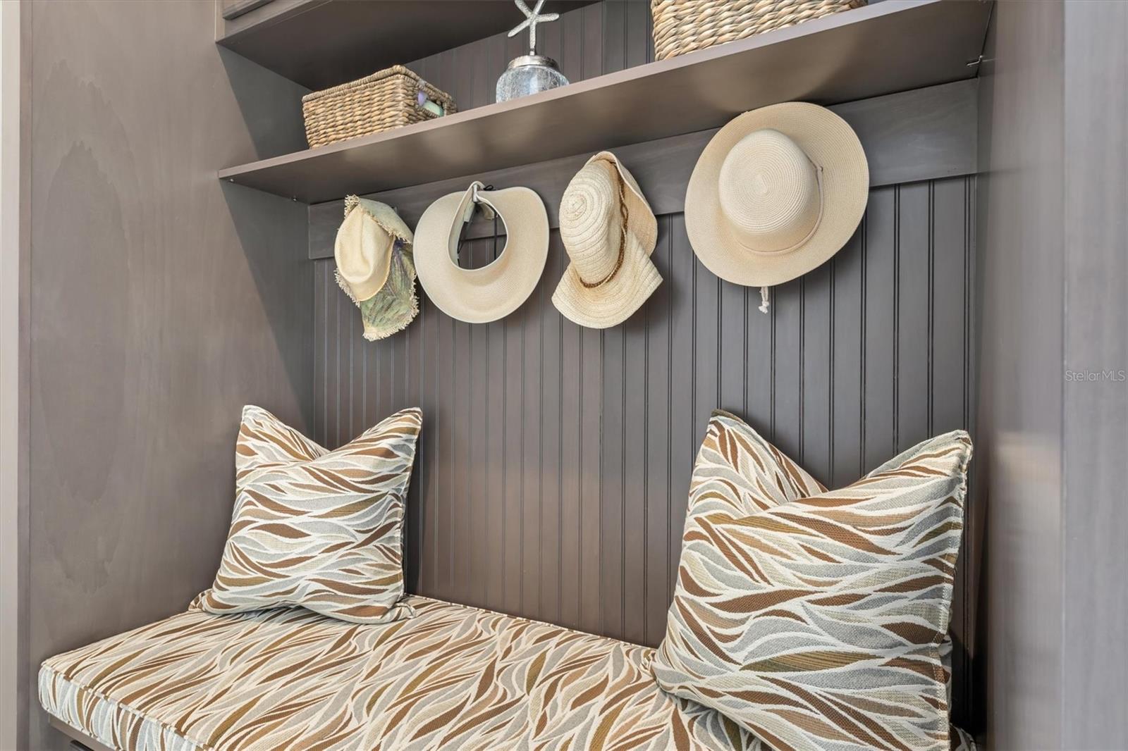 4037 LA COSTA ISLAND CT