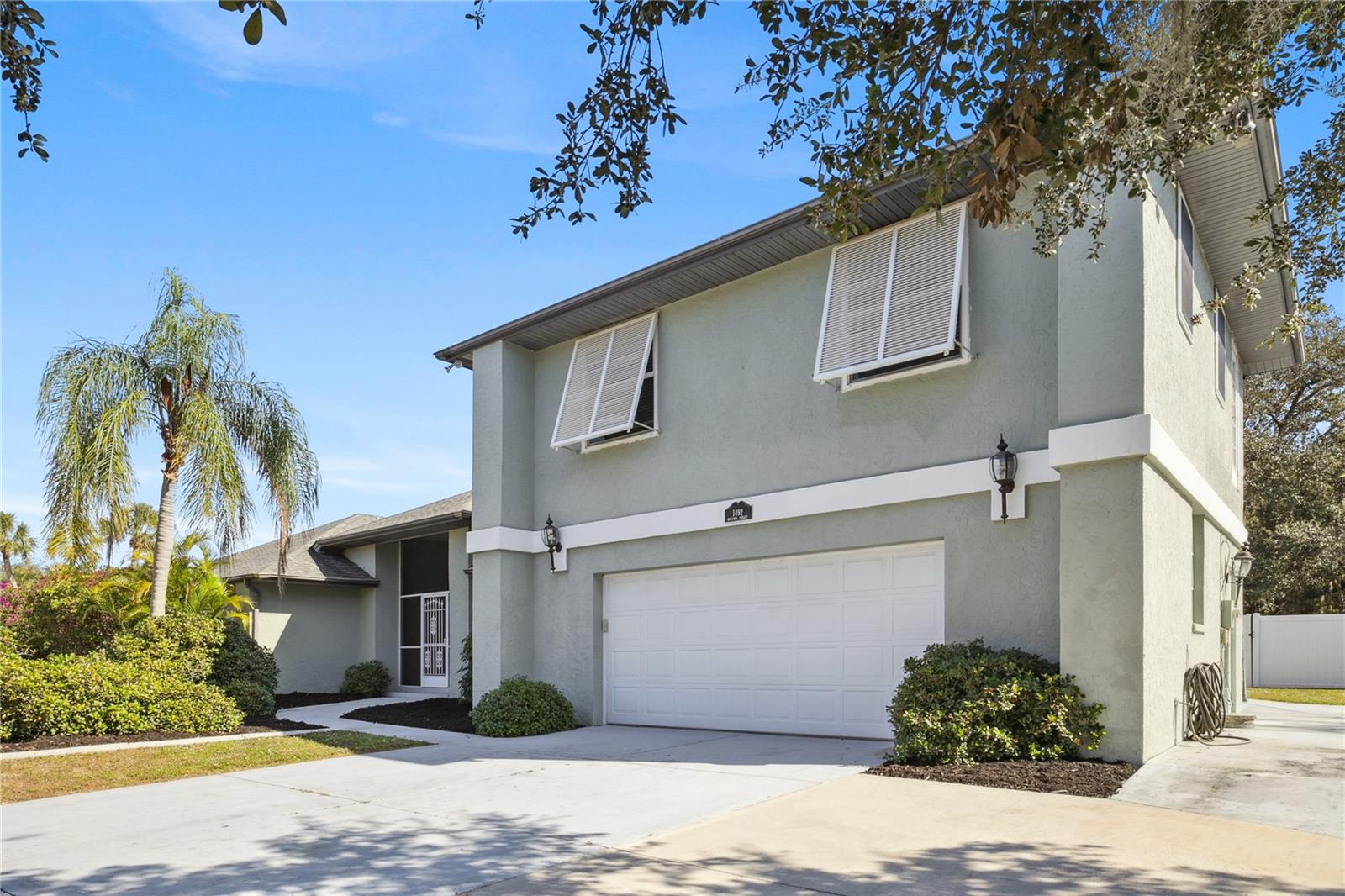 1492 KOLENDA ST