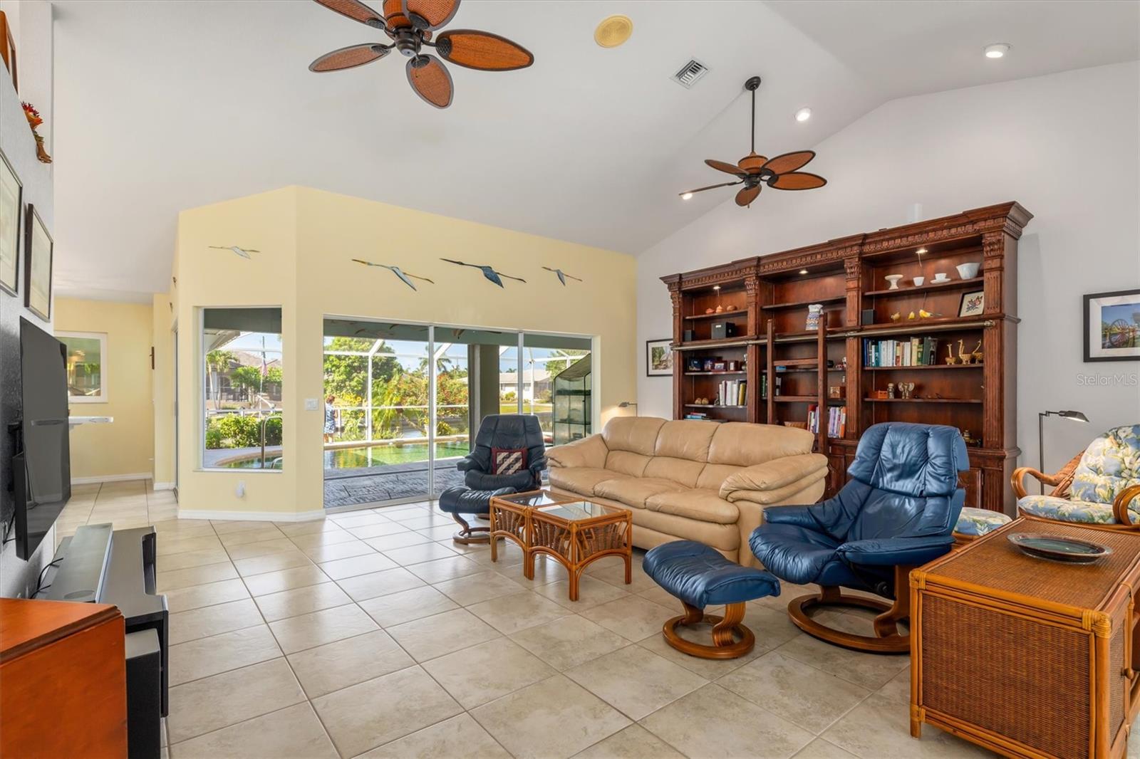 2829 LA MANCHA CT
