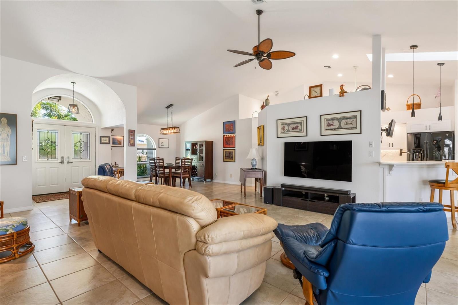 2829 LA MANCHA CT