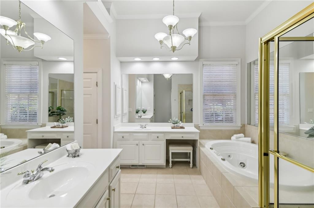 1570 Heritage Trail