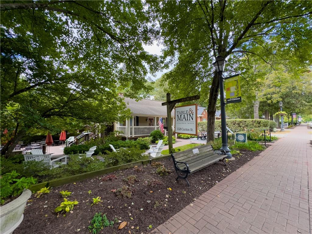 1570 Heritage Trail