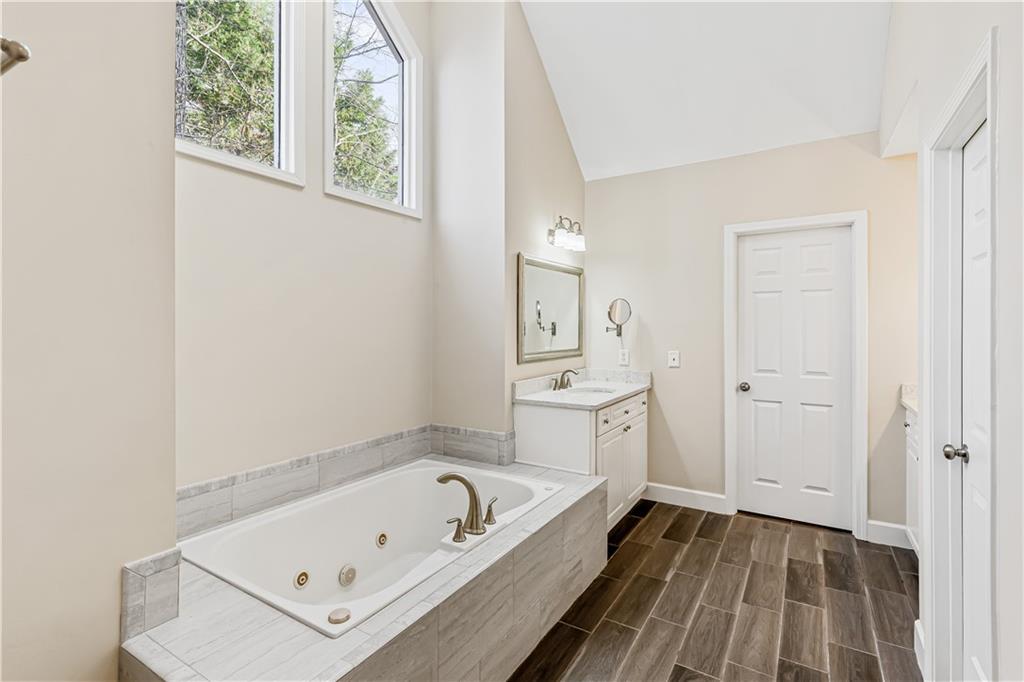3680 Edenbourgh Place